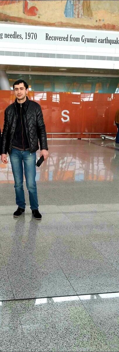  ,   Arman, 38 ,   ,   , c 