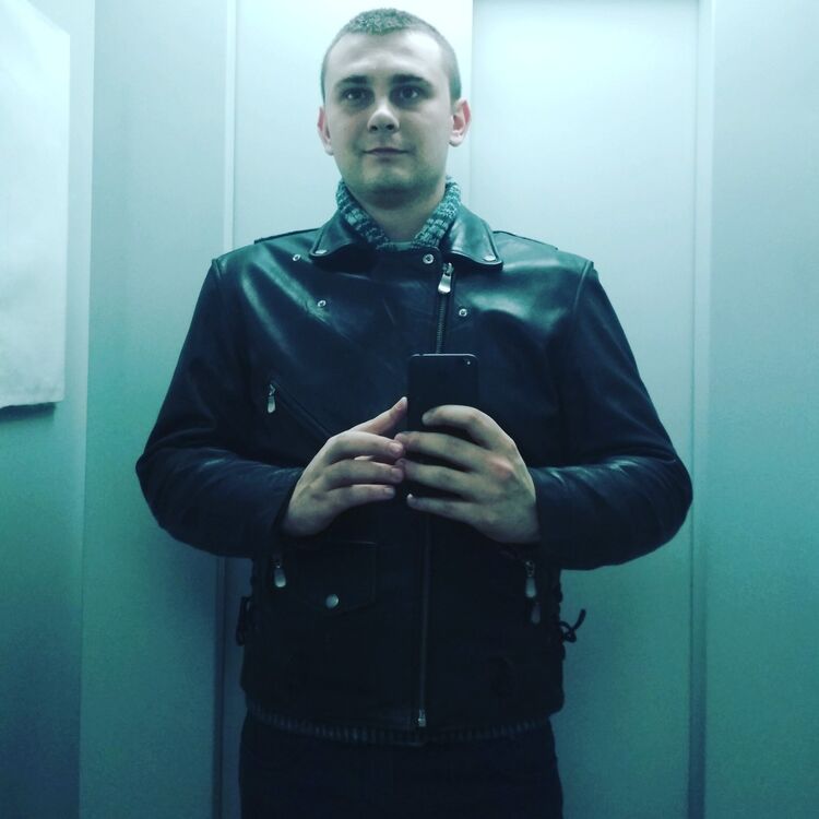  15404397  Niki, 31 ,    