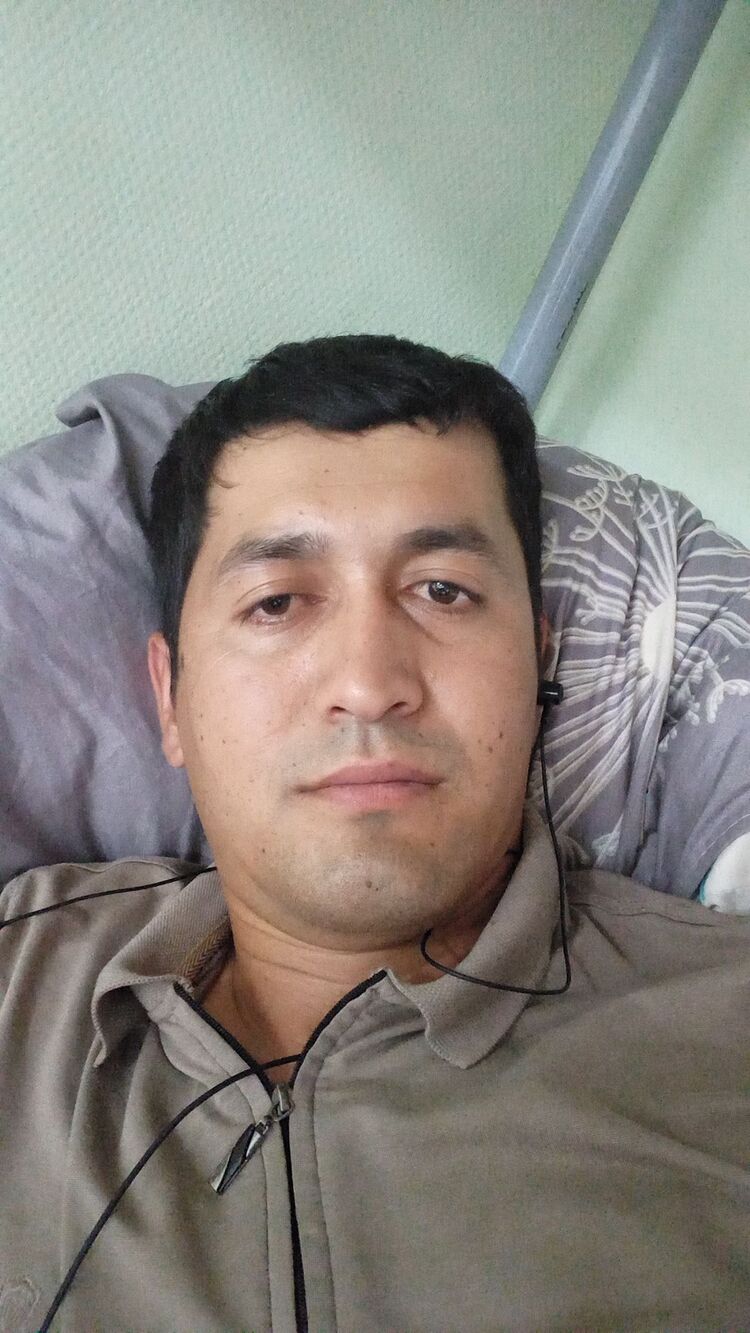  ,   Alik, 33 ,   ,   