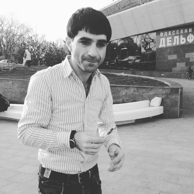  ,   Armen, 38 ,   ,   , c 