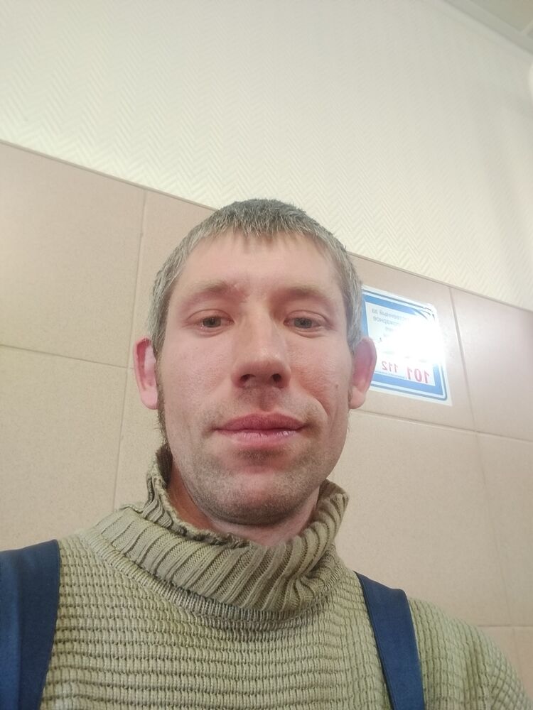  49947807  , 40 ,    