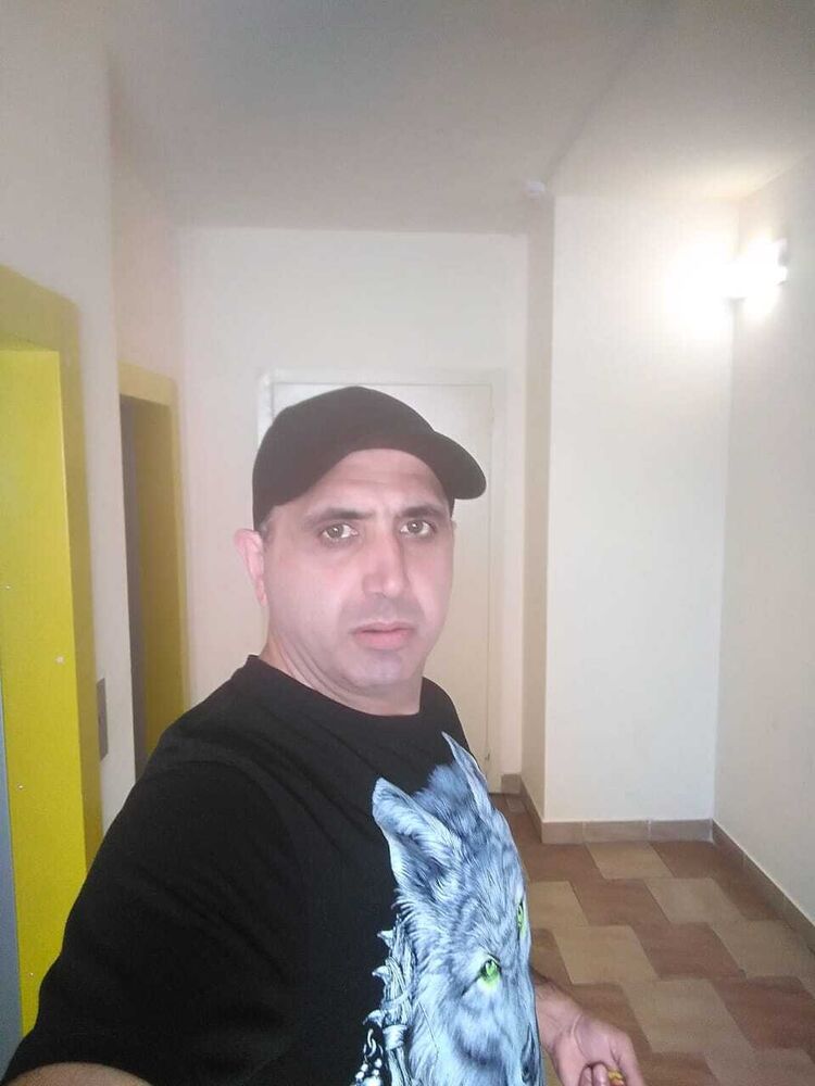  39052337  , 45 ,    