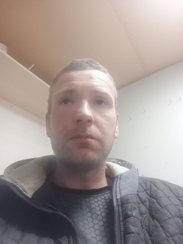  51117747  Alexander, 38 ,    --