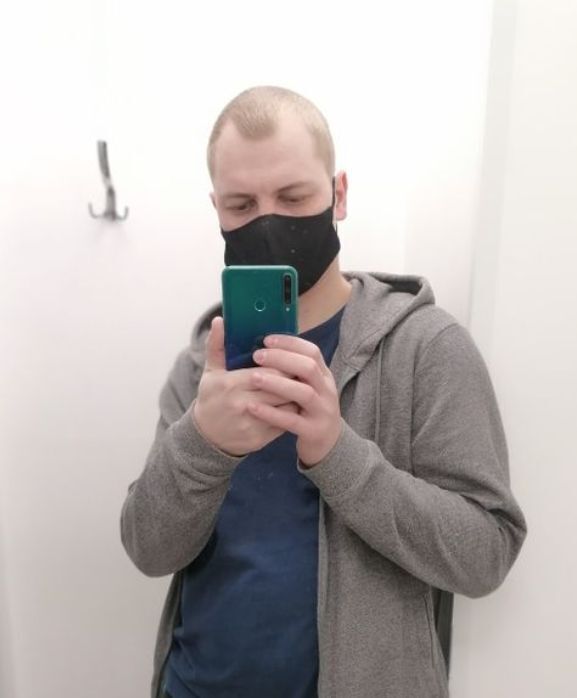  31022117  , 37 ,    