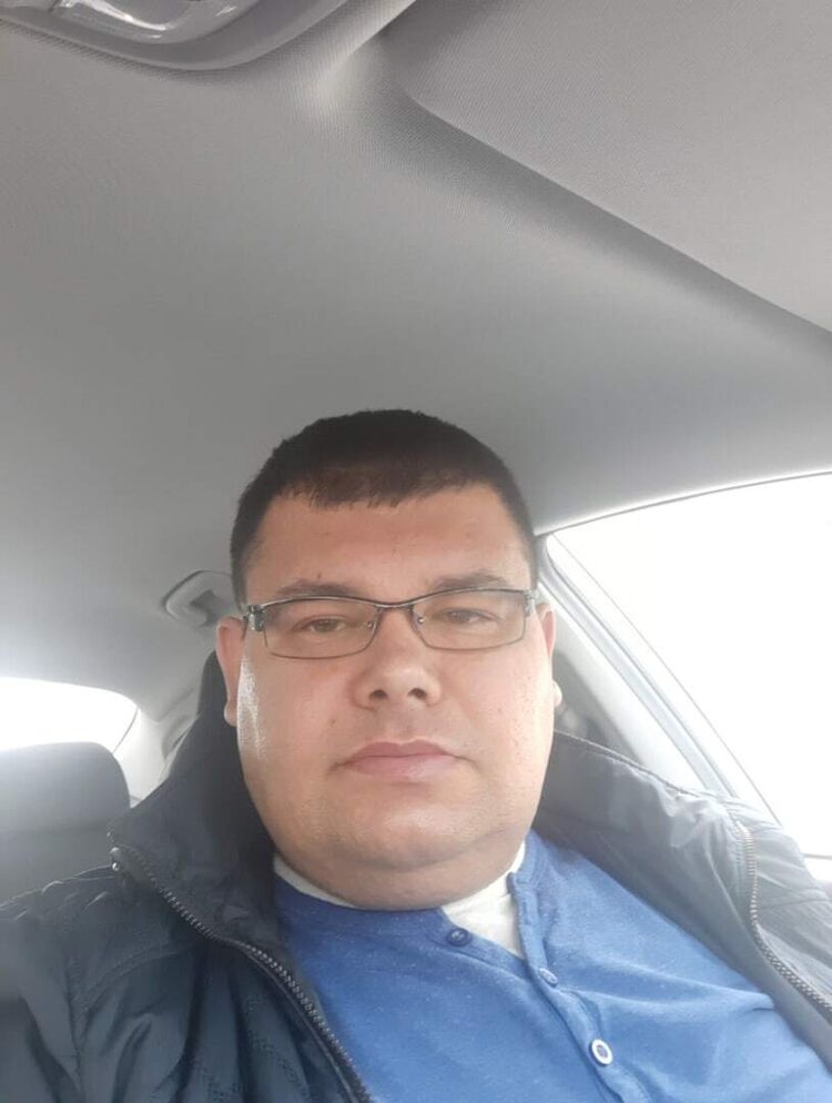  36903187  , 44 ,    