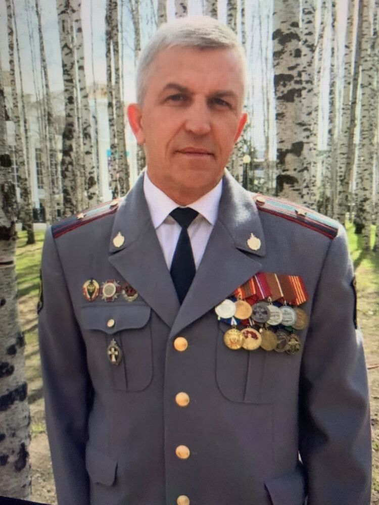  52950977  , 57 ,    