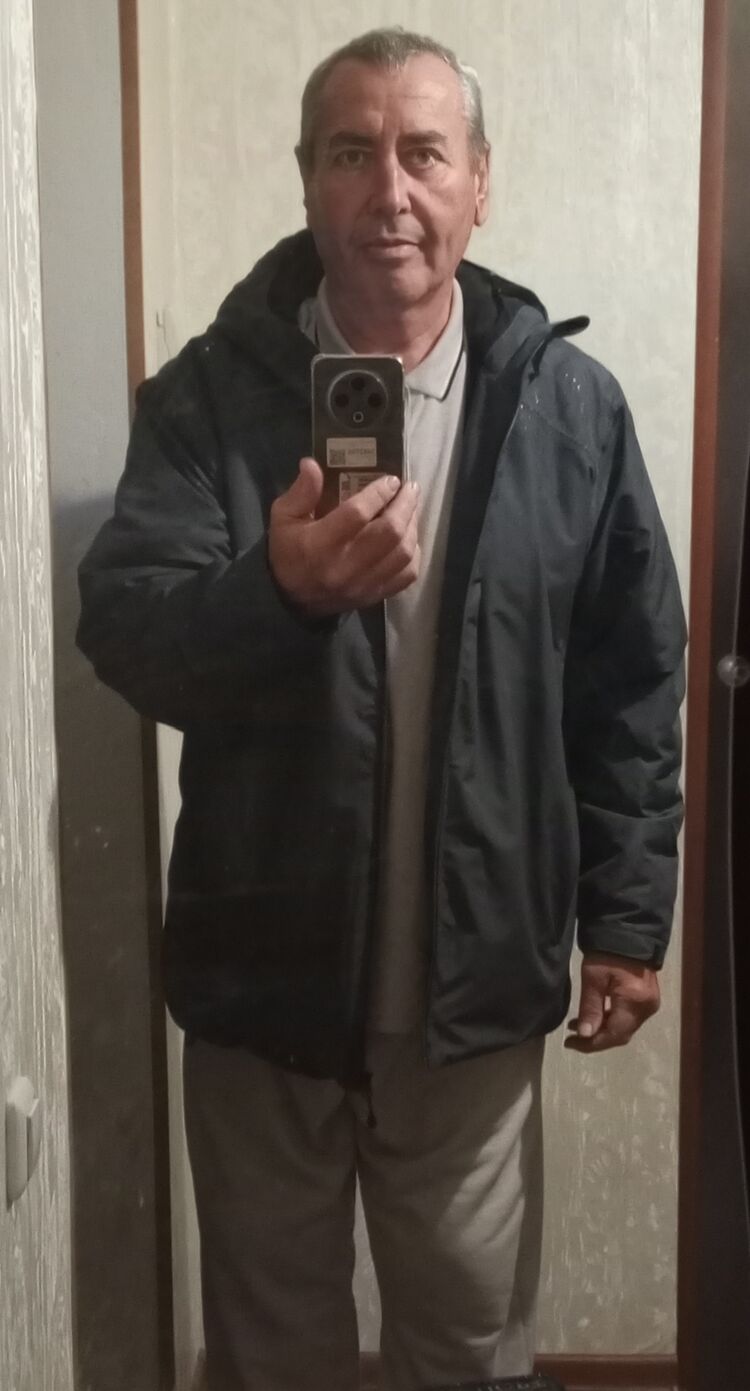  54075147  , 58 ,    