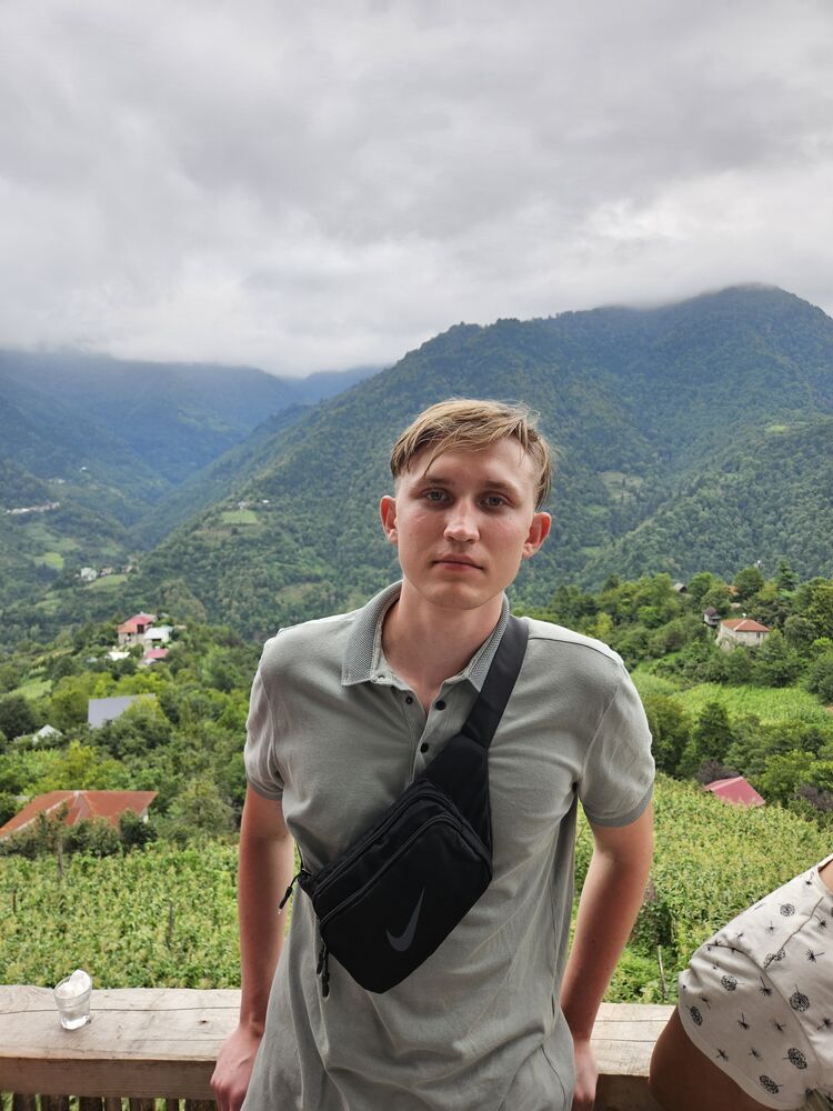  ,   Rodion, 22 ,   ,   