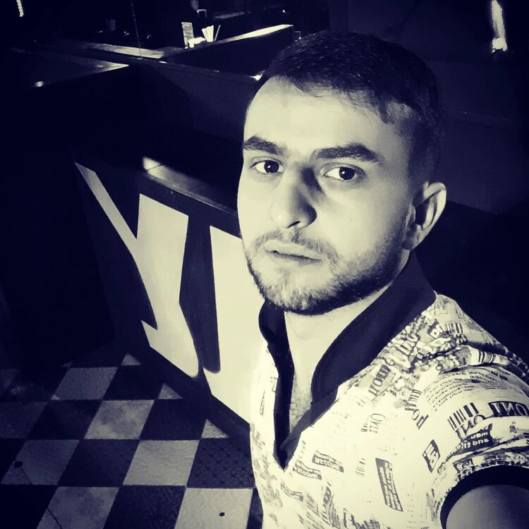  52323997  , 26 ,    