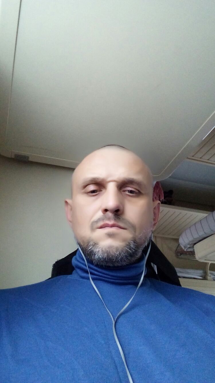  25213517  , 47 ,    