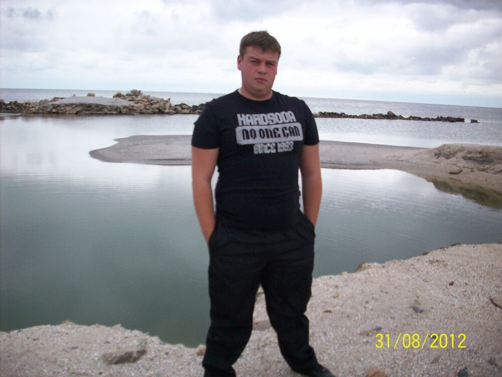  25183307  Andrey, 35 ,    