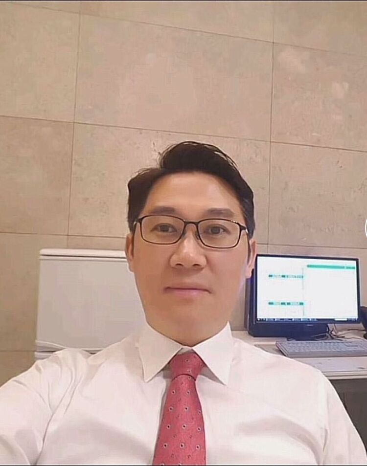  Ulaanbaatar,   Tyler, 47 ,     , c , 