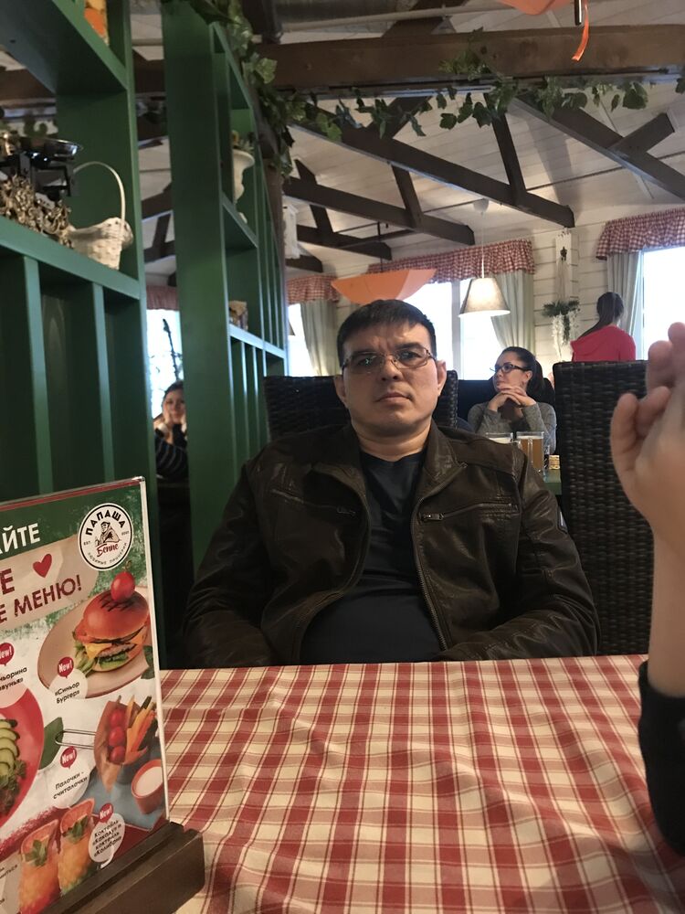  ,   Vladimir, 47 ,   ,   