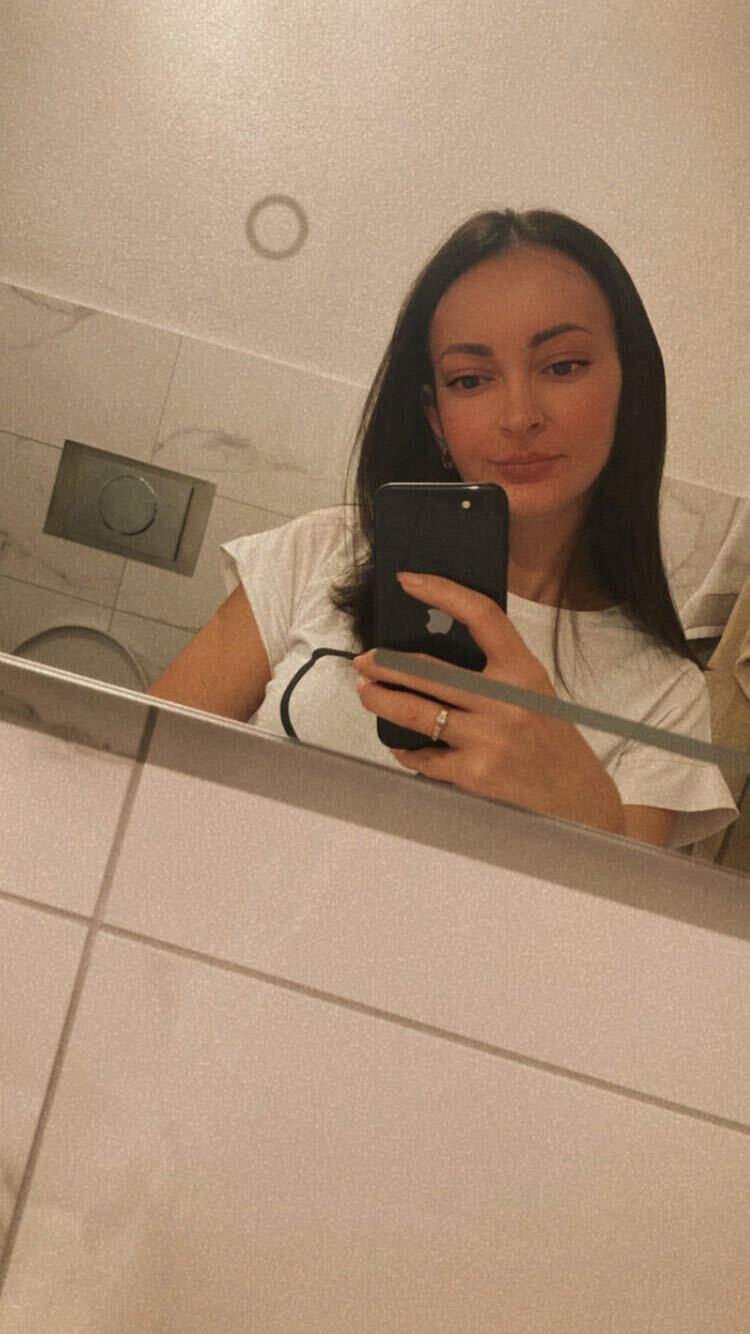  50569197   , 28 ,    