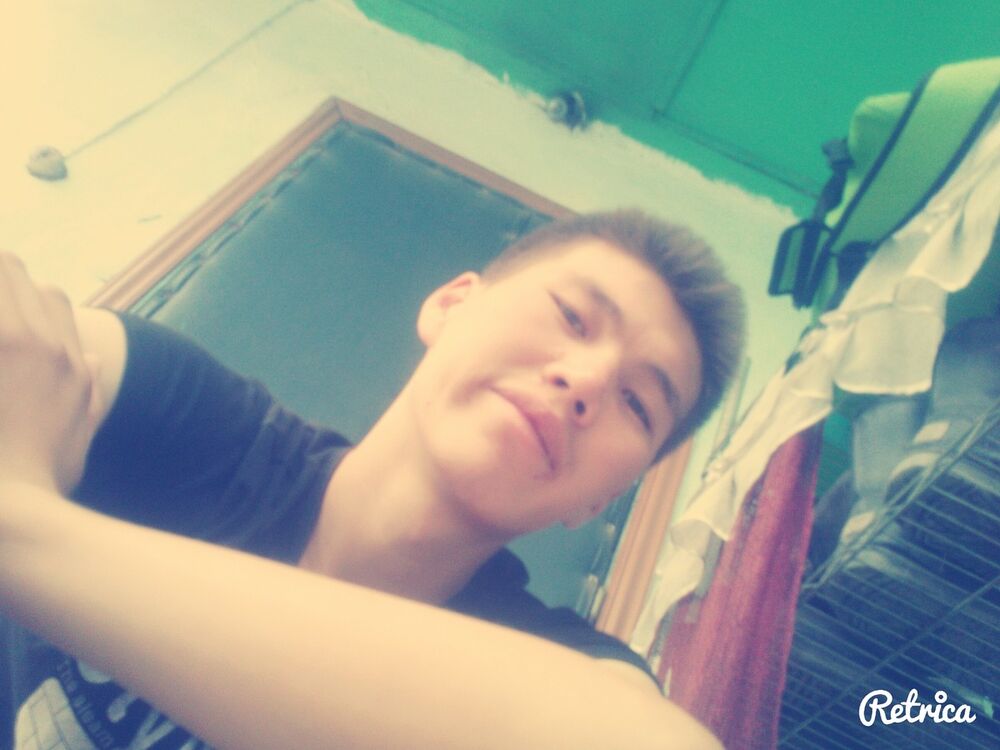  6690127  Argen, 29 ,    