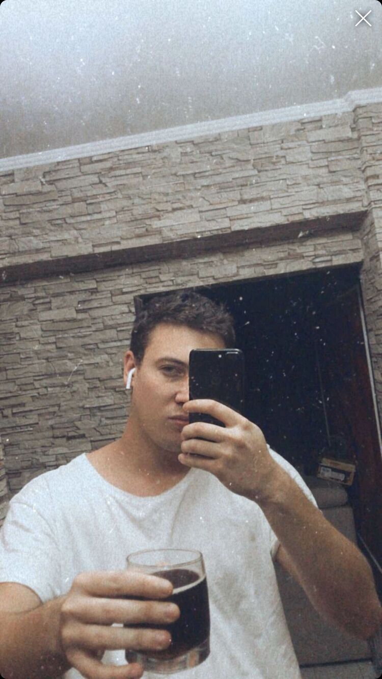  --,   , 26 ,   c 