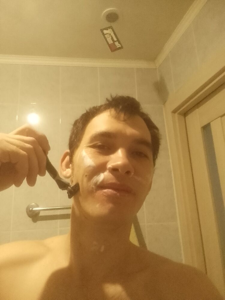  42669677  Ivan, 35 ,    