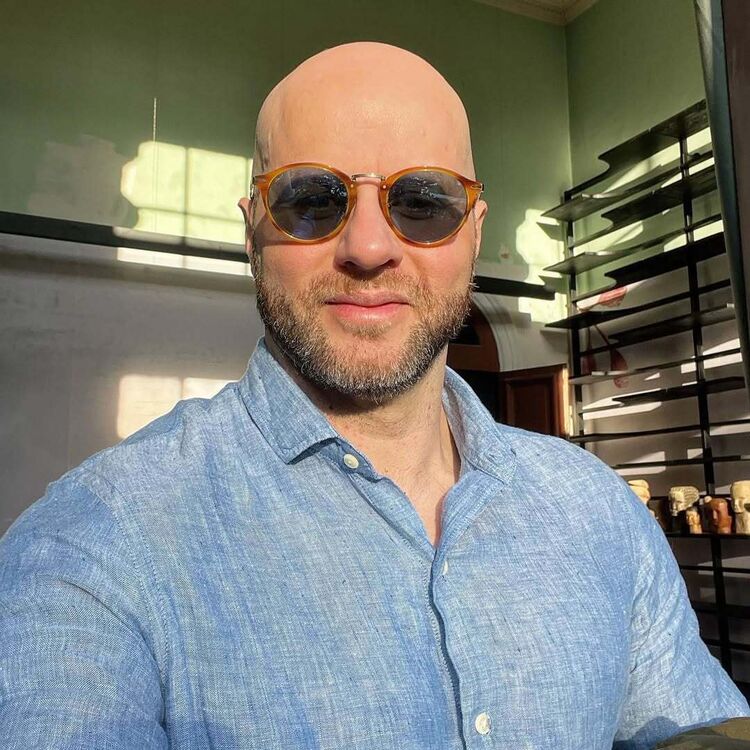  51207987  Timur111, 46 ,    