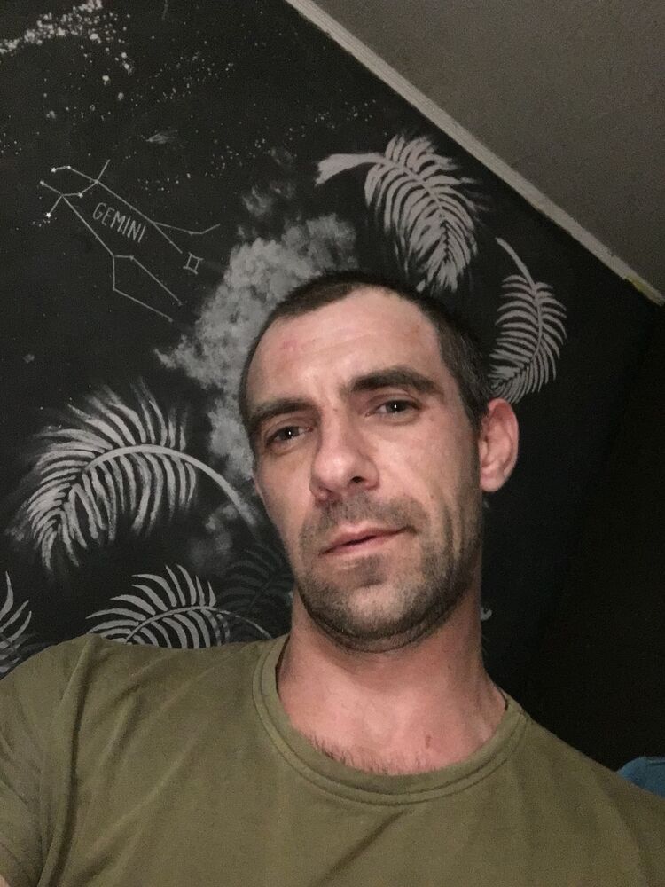  46911497  , 36 ,    