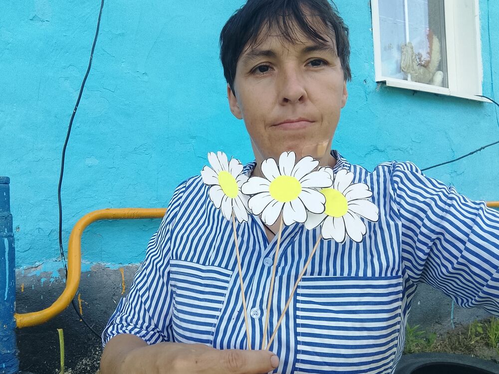  53289417  Tanya, 37 ,    