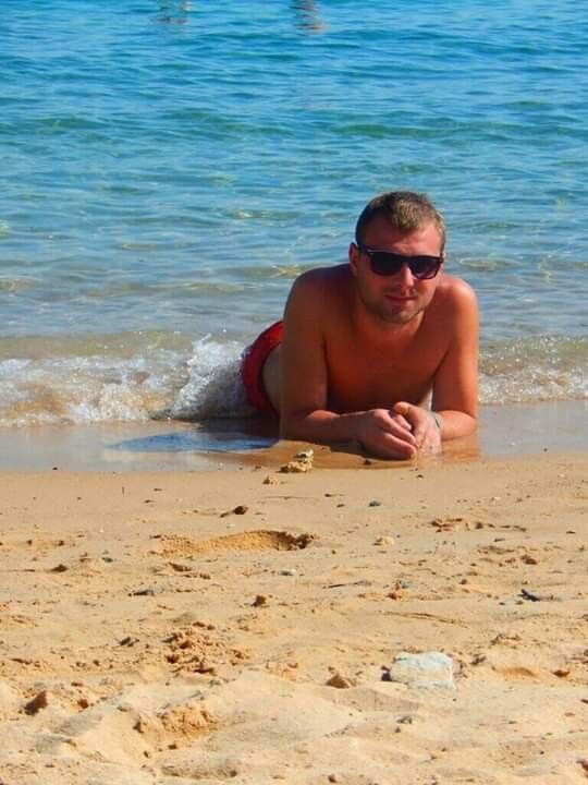  -,   Igor, 33 ,   