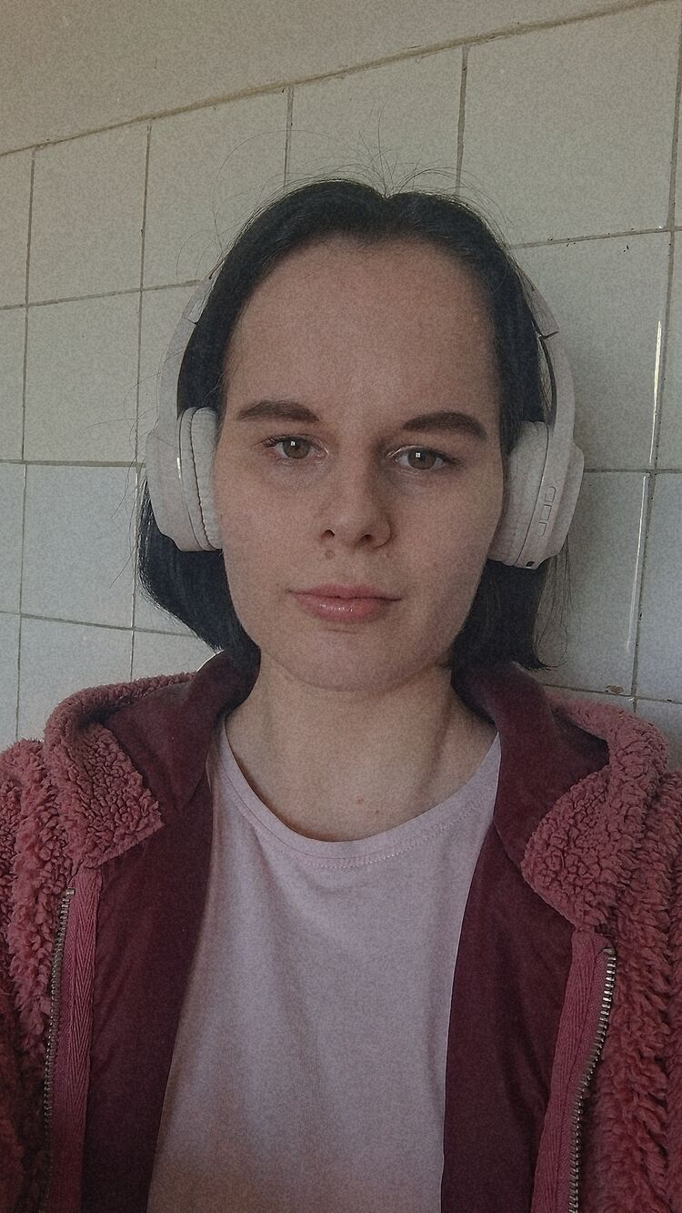  52100327  , 25 ,    