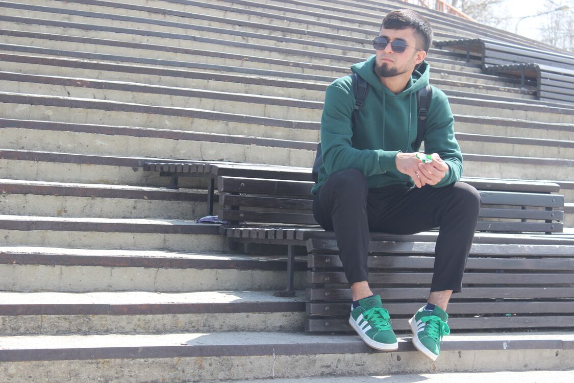  47193577  Farrukhjon, 26 ,    