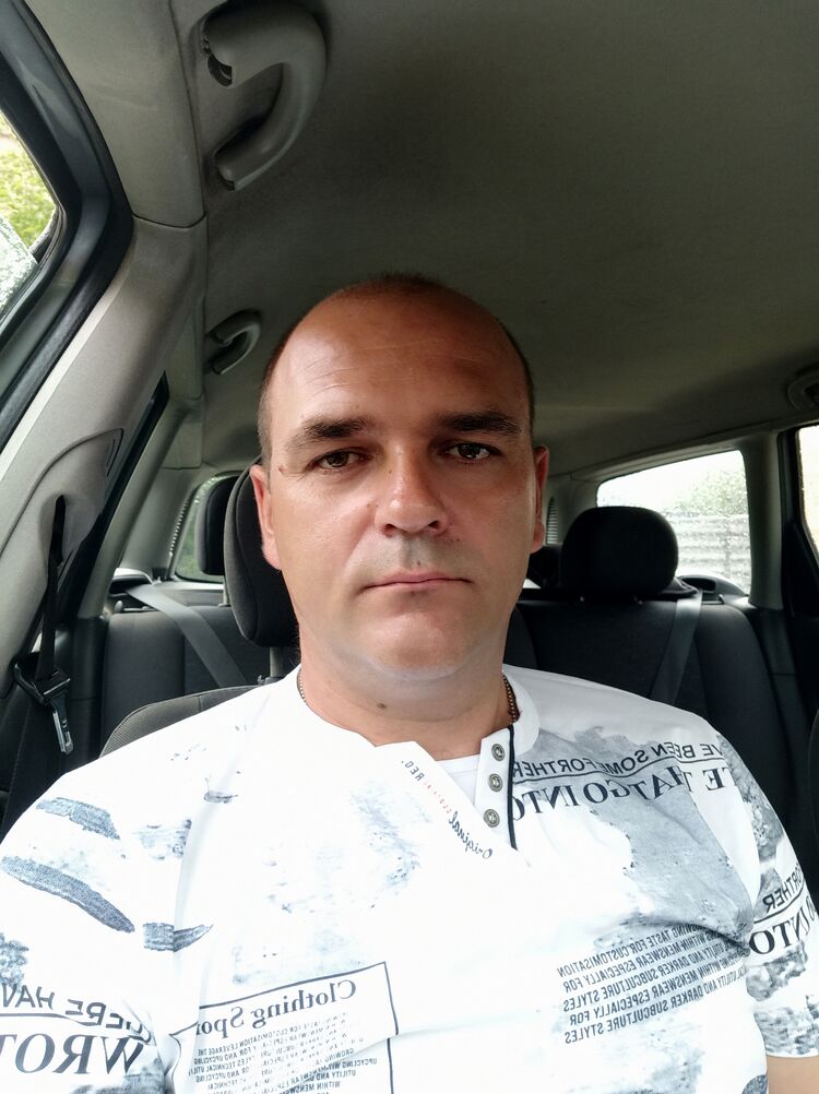  29718857  , 46 ,    