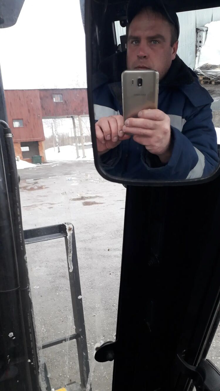  43408957  , 38 ,    