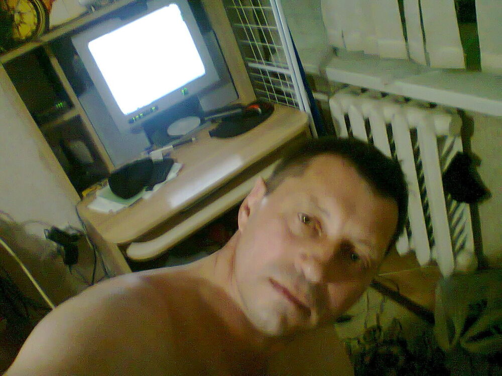  10430507  Albert, 56 ,    
