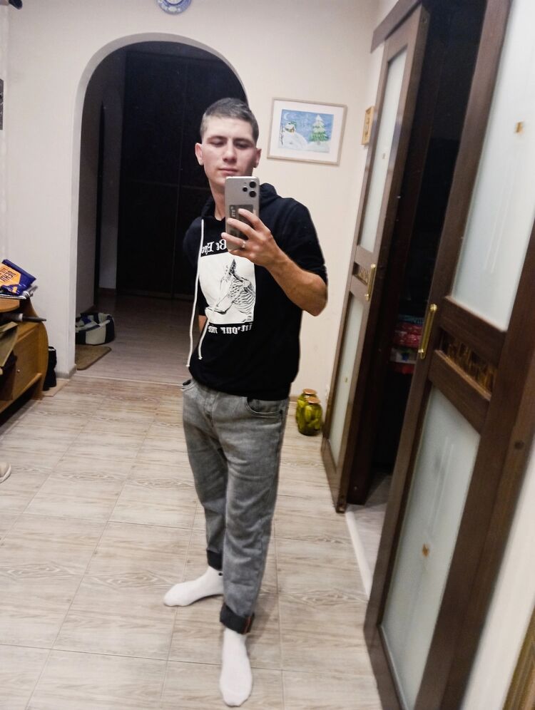  45178907  , 20 ,    