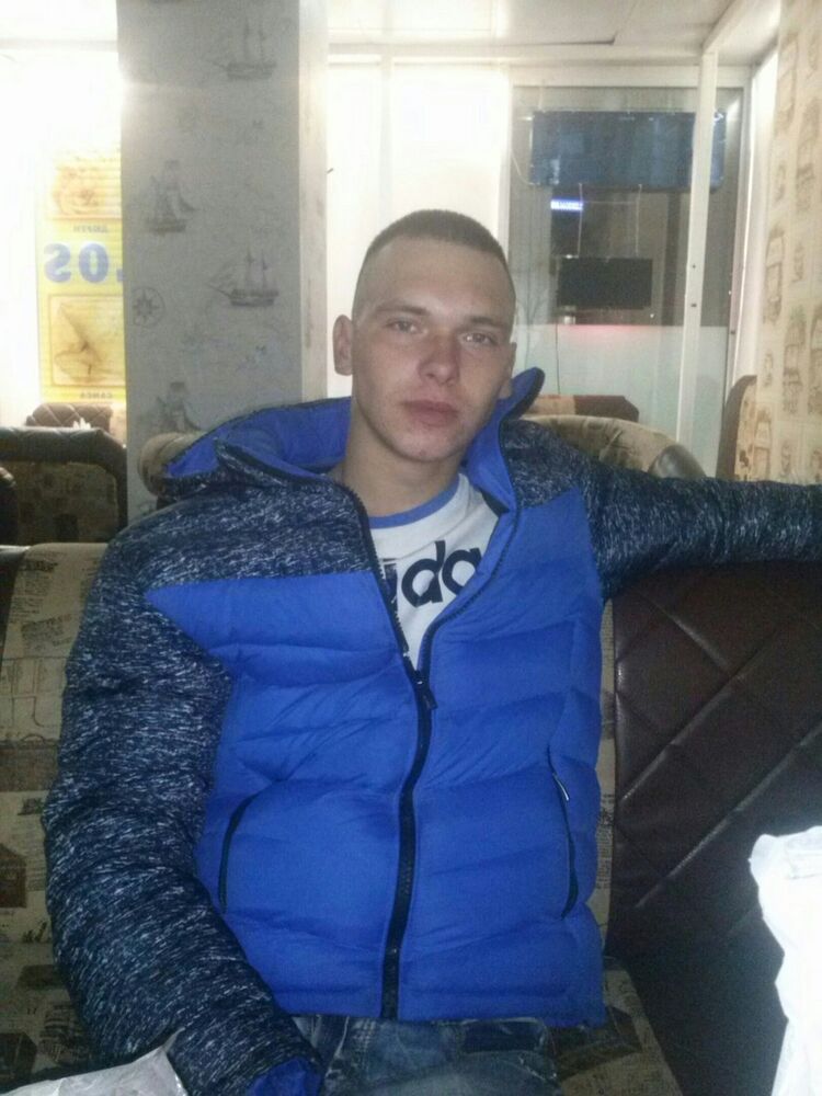  18526937  , 28 ,    