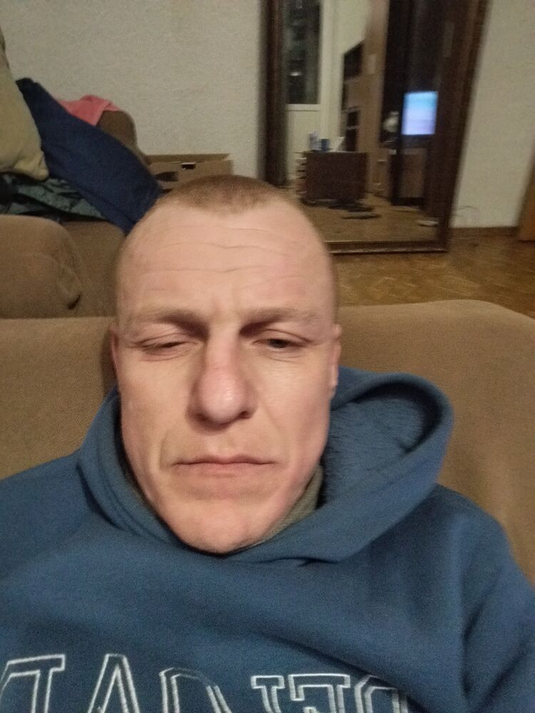  49513947  , 40 ,     