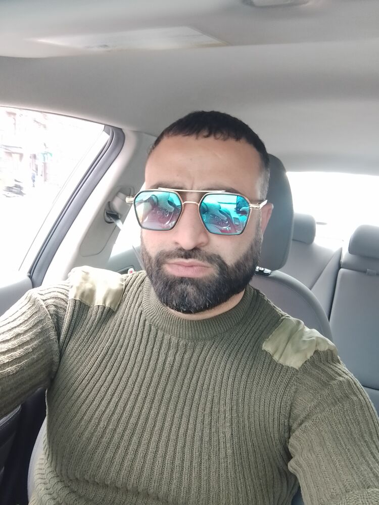 ���� 42384027 ������� Yes ayi, 34 ����, ���� ���������� � �������