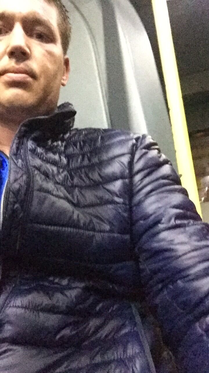  53366497  , 37 ,    