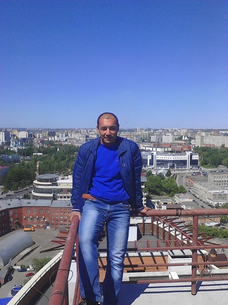  10238047  Azamat, 37 ,    