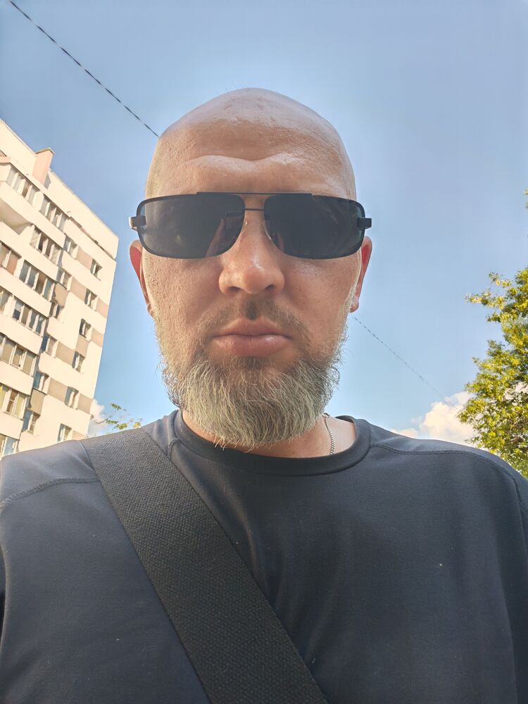  52752757  , 35 ,    