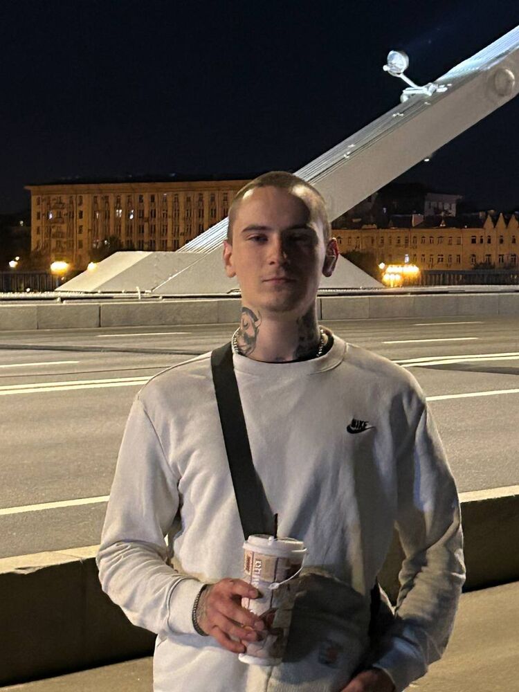  52249527  , 20 ,    
