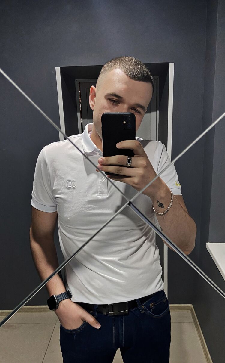  37051457  , 25 ,     