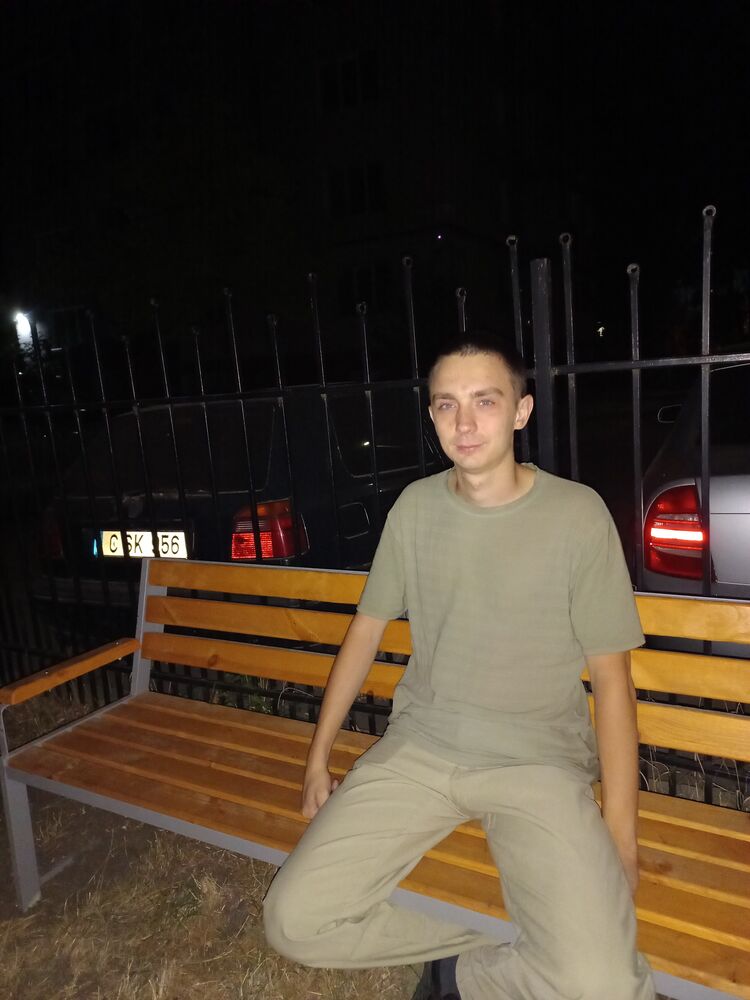 27664757  Victor, 30 ,    ?
