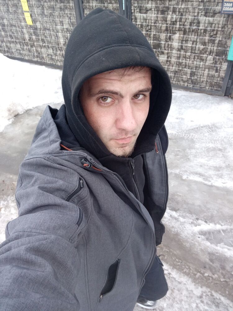  33146547  , 29 ,    -