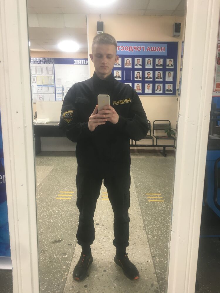  28099467  , 24 ,    
