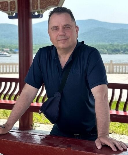  54091027  , 51 ,    -