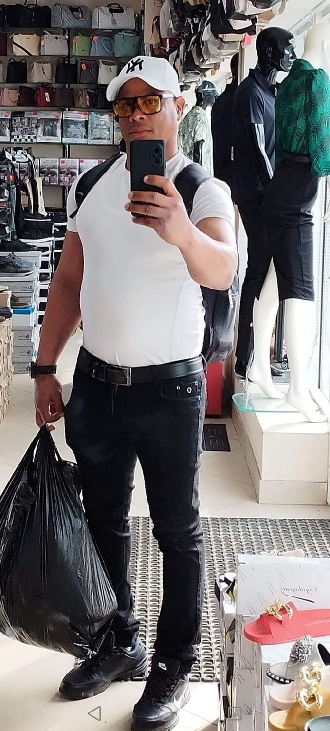 ���� 36530497 ������� Reinier, 42 ����, ���� ���������� � ������