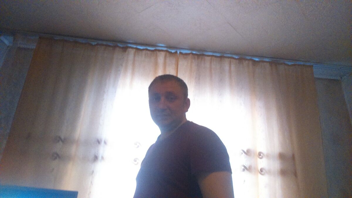  ,   Aleks, 40 ,   , 