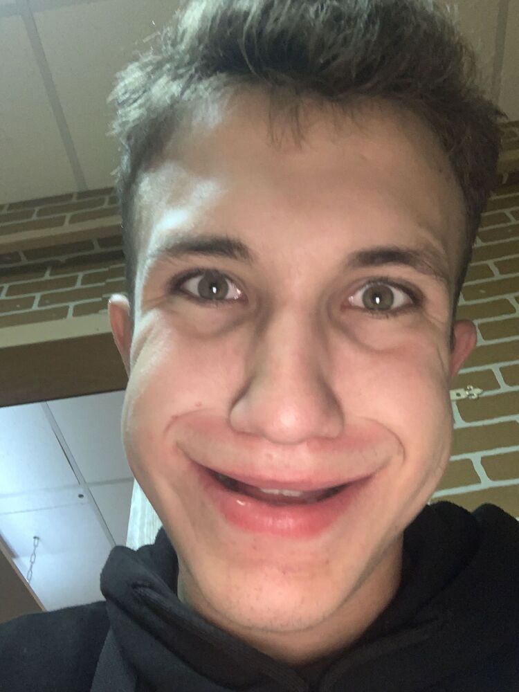  -,   , 22 ,   ,   