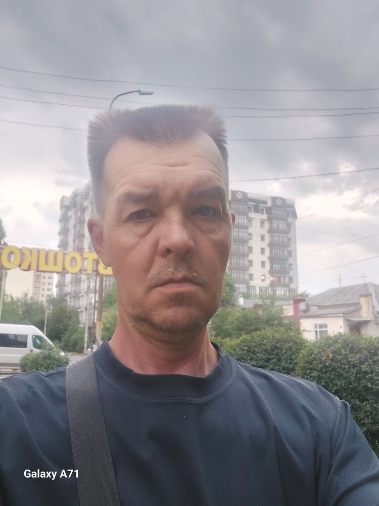  48387287  Vlabimir, 52 ,    Deleted