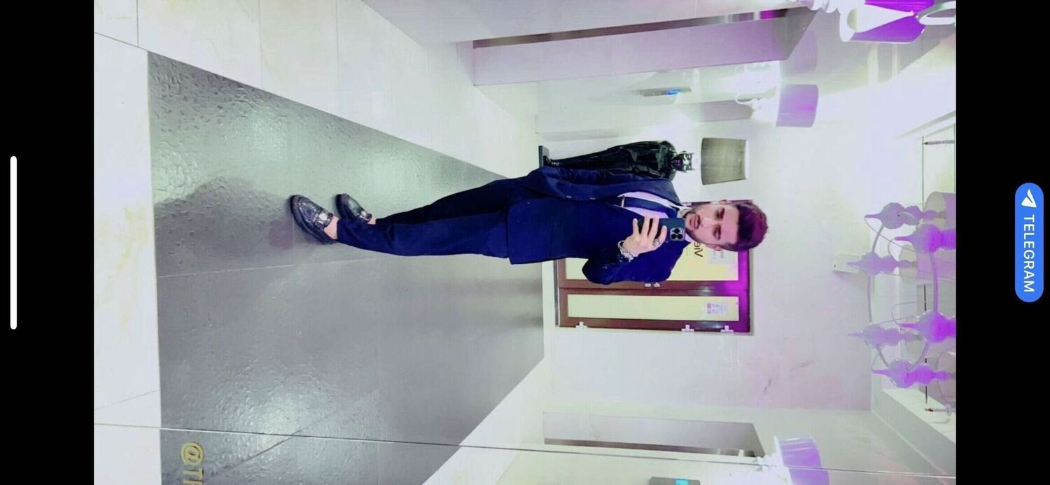  ,   JOHHN, 27 ,   ,   