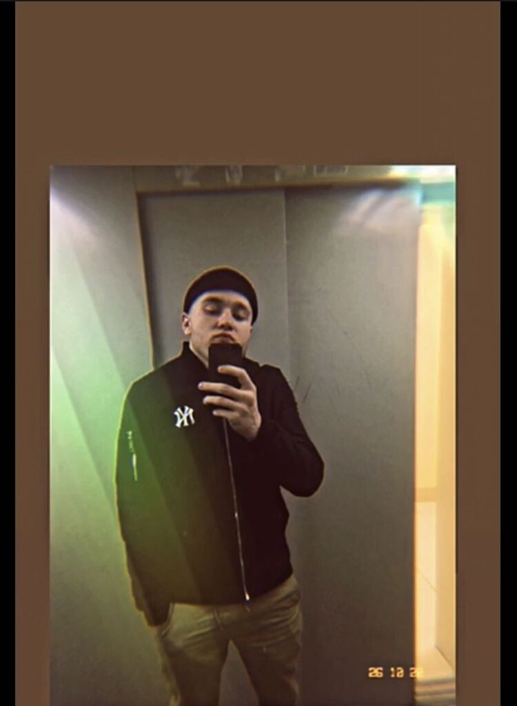  34388237  , 23 ,    