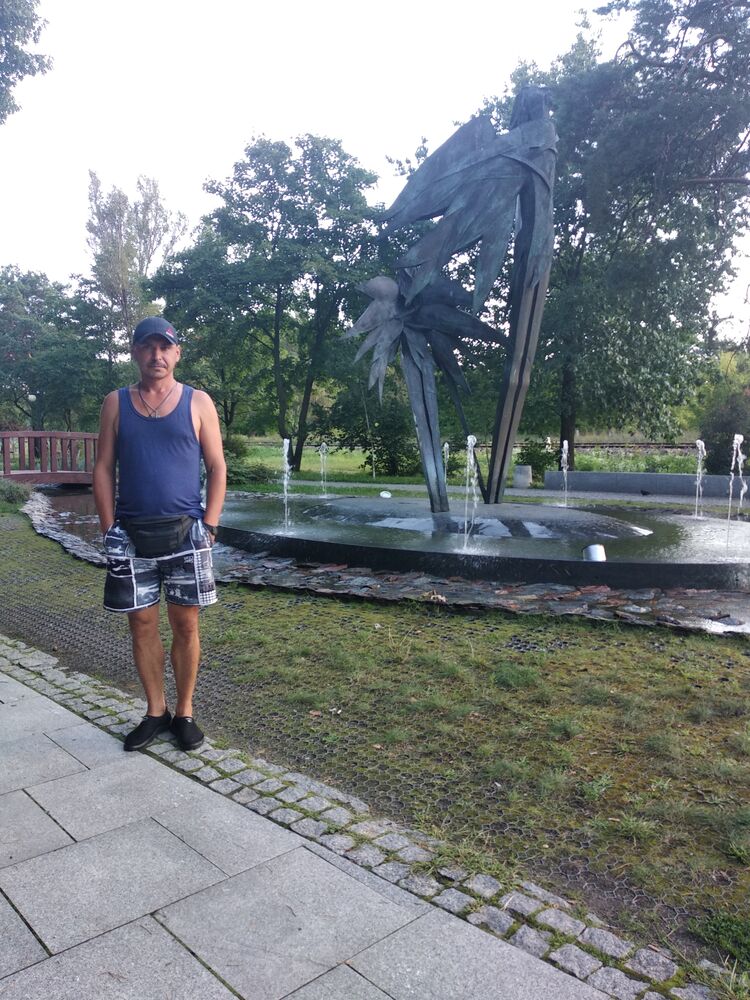  ,   Dimon, 42 ,   ,   , c 